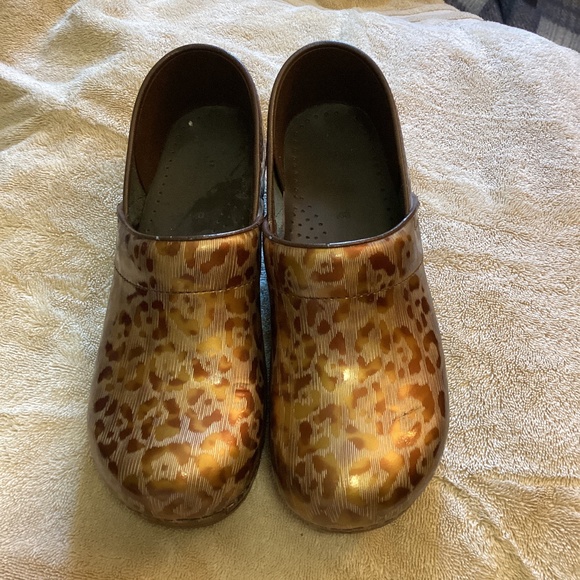 Sanita Danish Clogs Size 40 9-9.5 Nurse Waitress Shoes Women’s - Picture 1 of 6